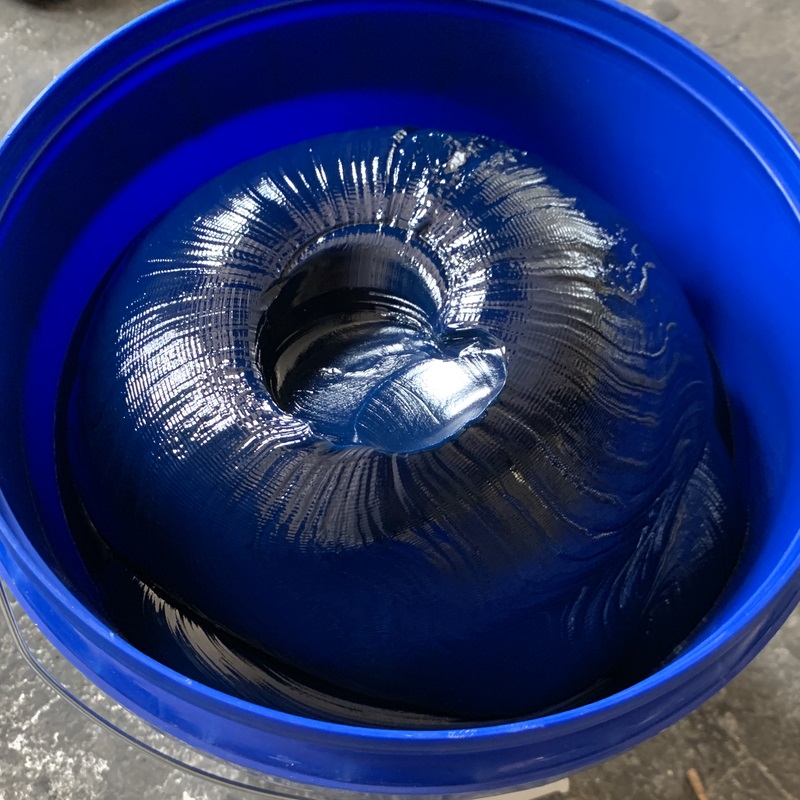 Blue high temperature grease